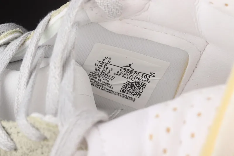 All categories Air Jordan Jordan series basketball shoes Air Jordan 1 High Air Jordan 1 Zoom Air CMFT AJ1 Joe 1 Milk Brown CT0979-102